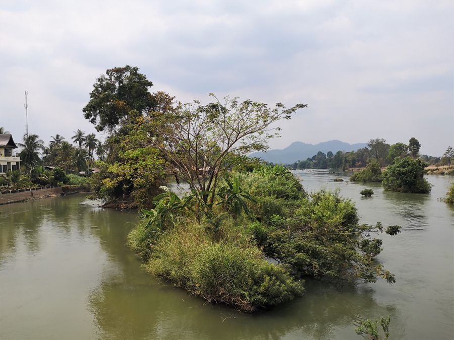 Hedonizem na jugu Laosa - Si Phan Don ali 4000 otokov