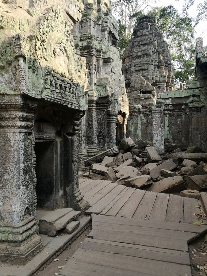 Siem Reap - obisk Angkor Wat-a in učenje angleščine v lokalni osnovni šoli